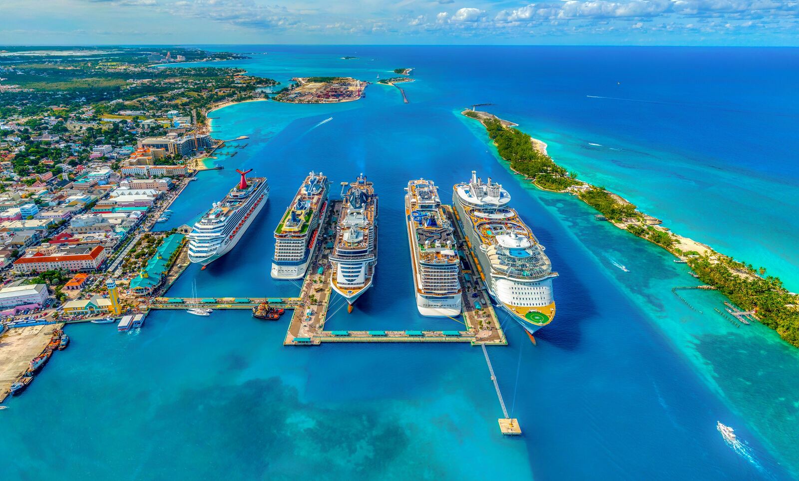 Aerial view of cruise ships in Nassau